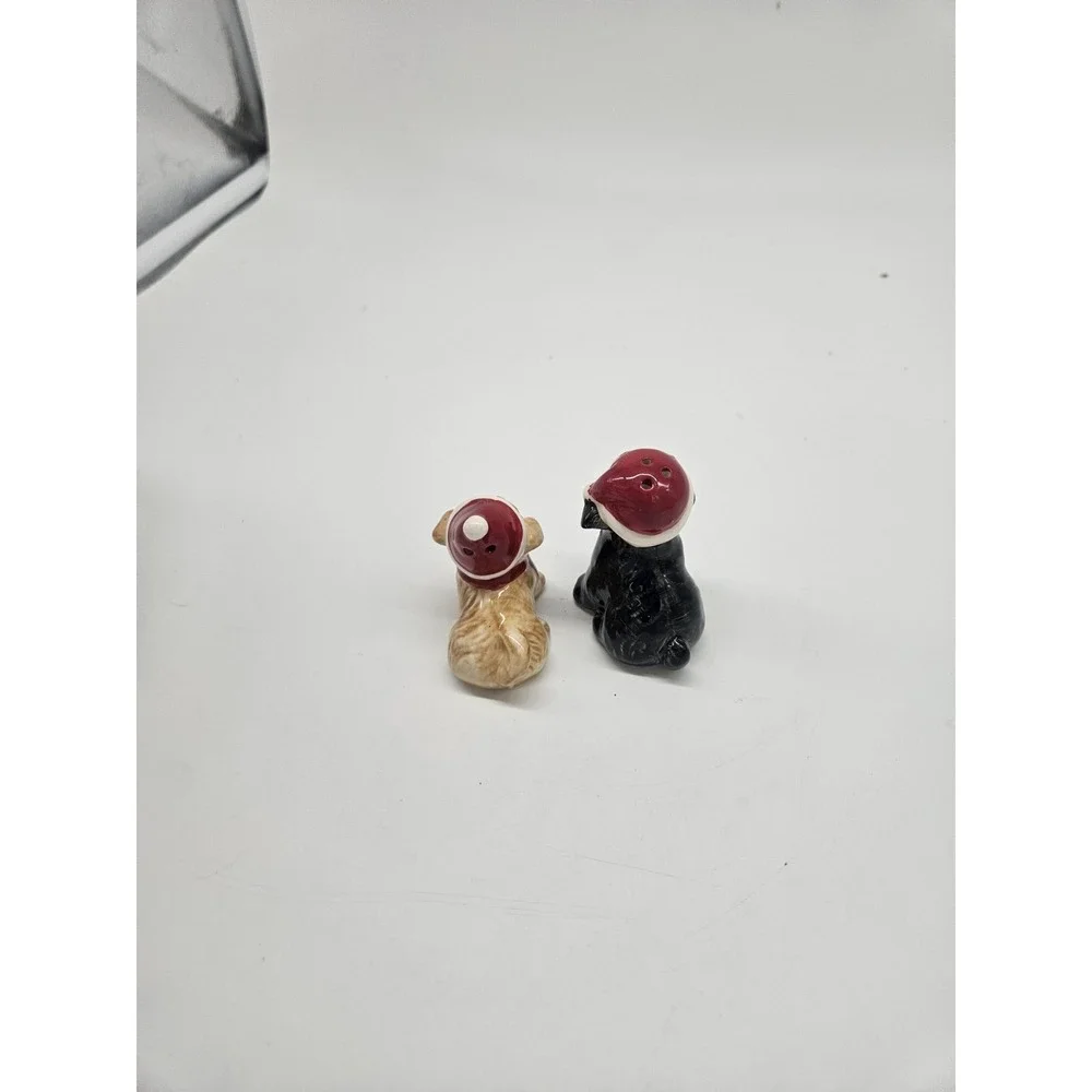 Cracker Barrel Mini Christmas Dog Salt and Pepper Shakers-